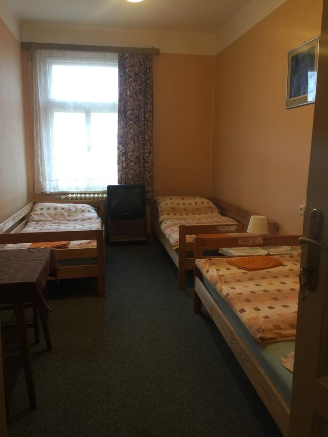 Hotel Dvorak Chrast Dış mekan fotoğraf